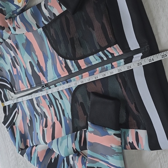 C&C California Womens Neoprene Camo Bomber Jacket NWT  Size XS - Picture 7 of 12